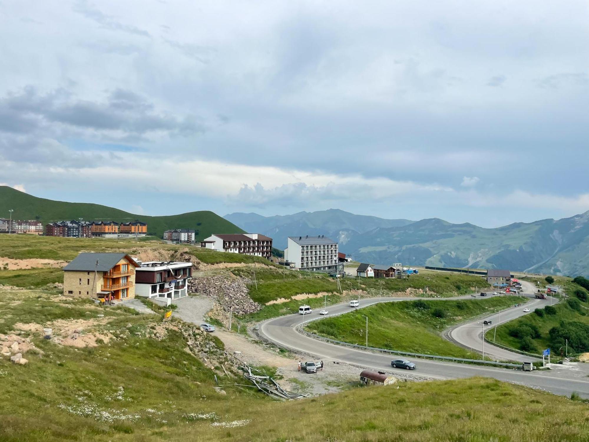 Hotel Rezohut Gudauri Esterno foto