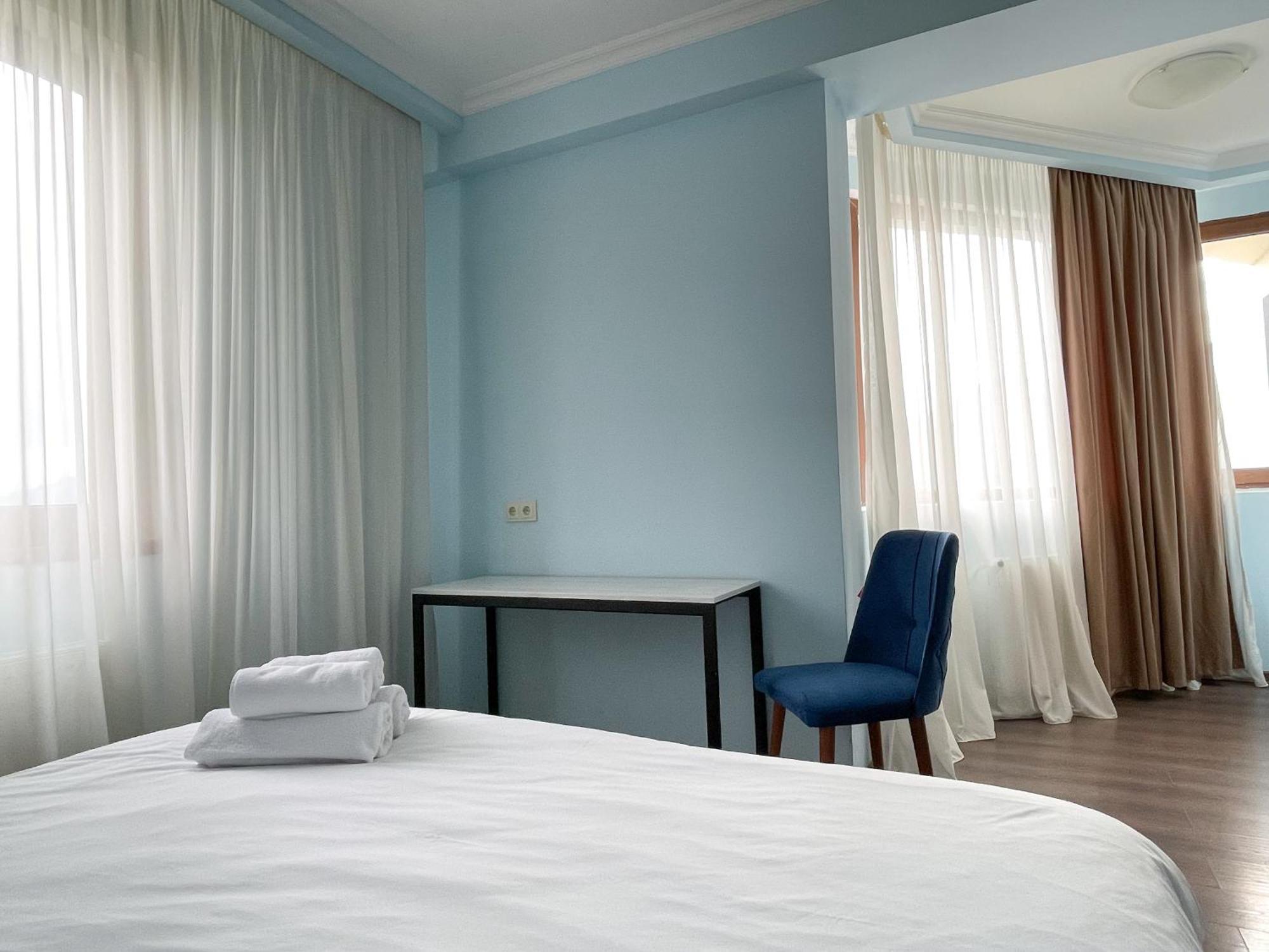 Hotel Rezohut Gudauri Esterno foto