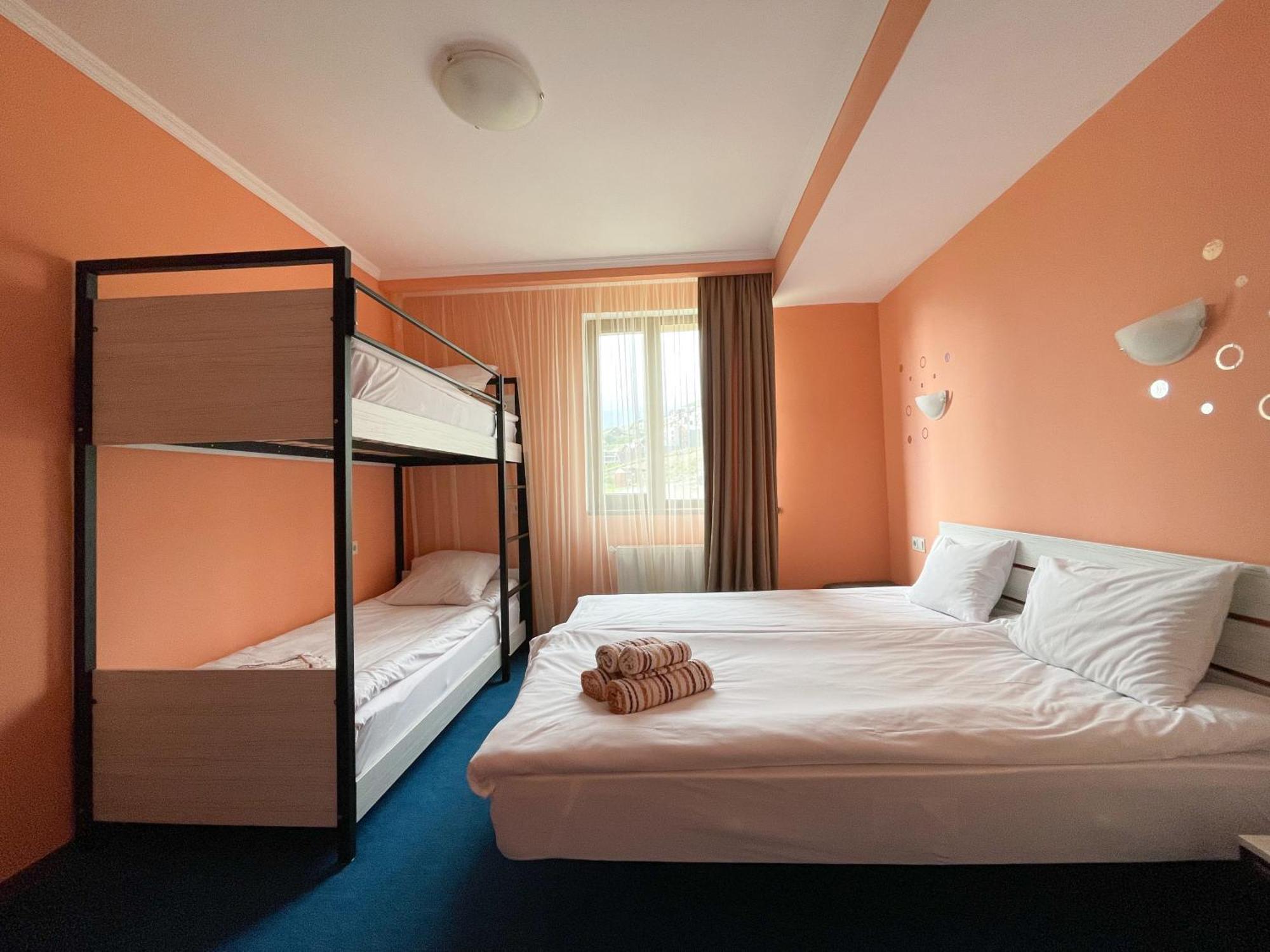 Hotel Rezohut Gudauri Esterno foto